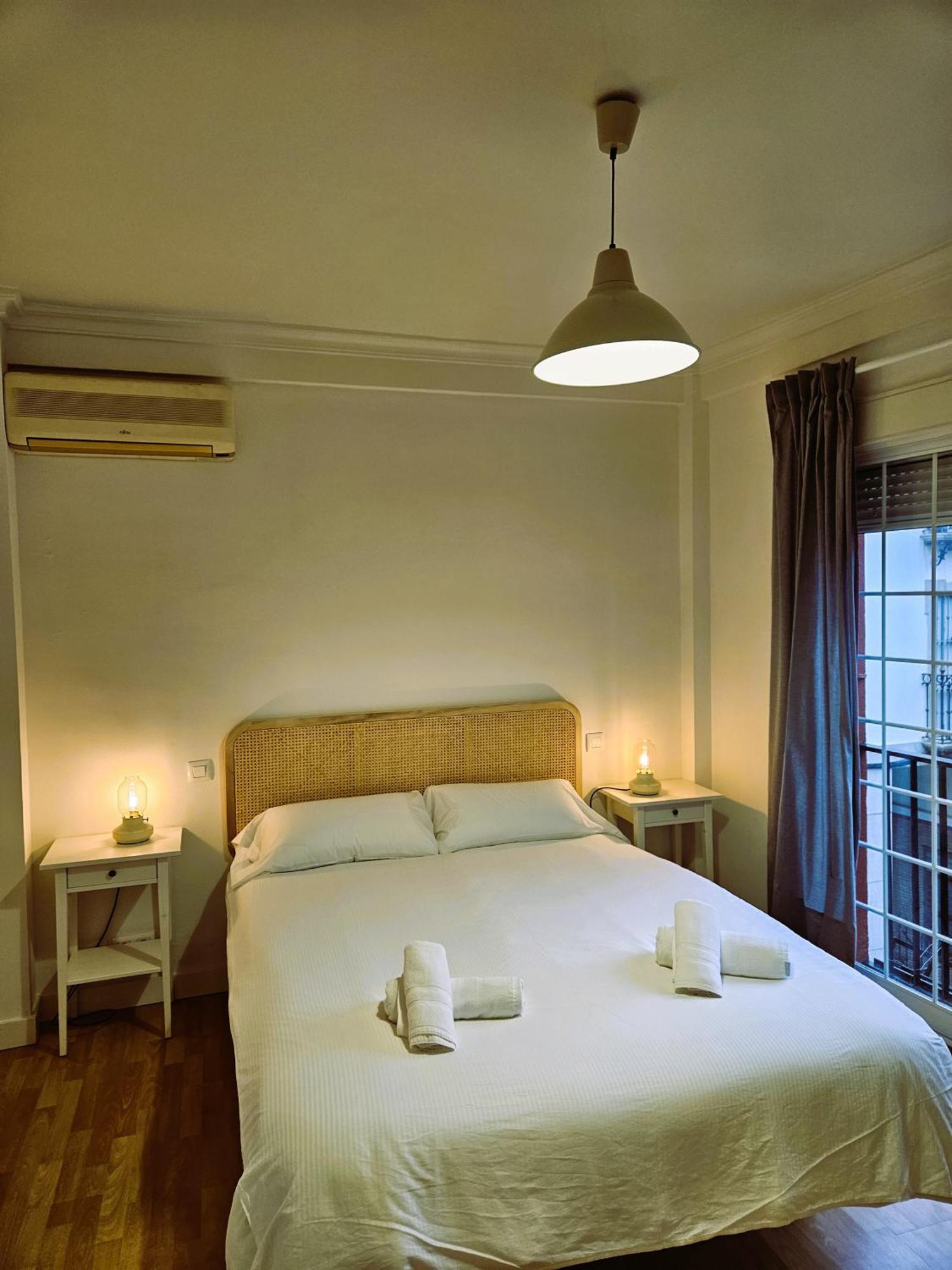 Triana Pura Life Apartment Seville Exterior photo