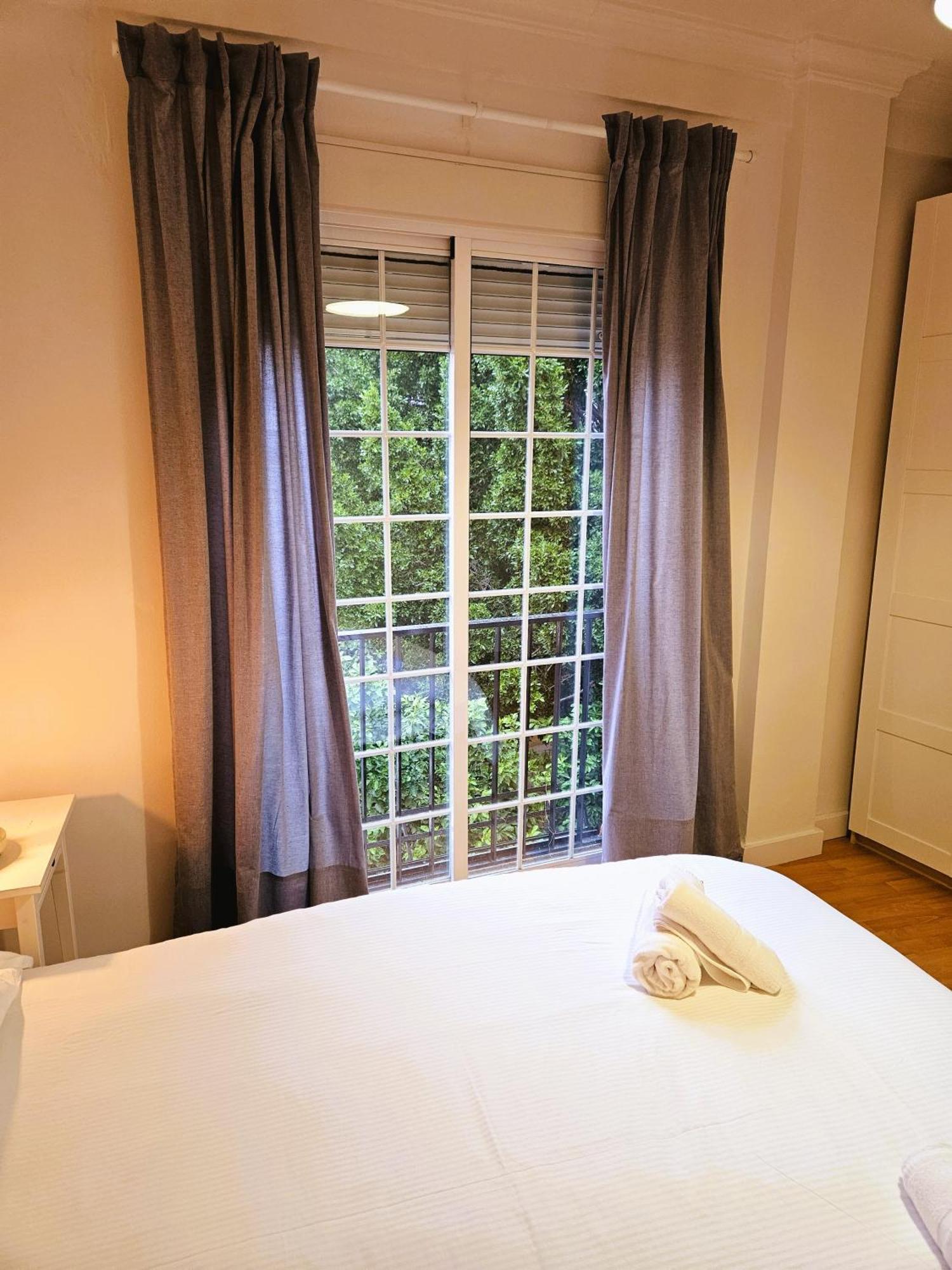 Triana Pura Life Apartment Seville Exterior photo